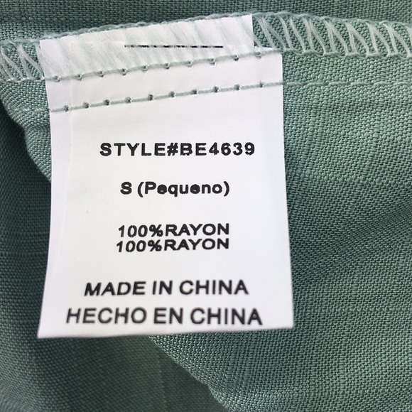 New Lace up front sleeveless green top - Picture 7 of 8